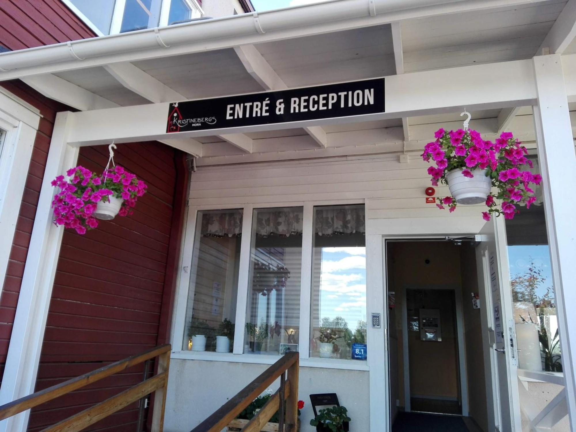 Kristinebergs Bed & Breakfast Мура Екстер'єр фото